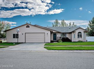 8474 W Colorado St, Rathdrum, ID 83858