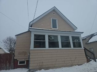 15 Moor St, Waterville, ME 04901