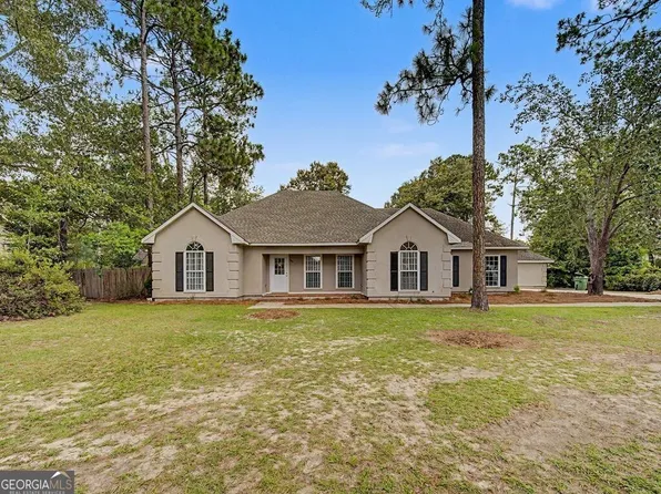 1621 Moore St, Adel, GA 31620