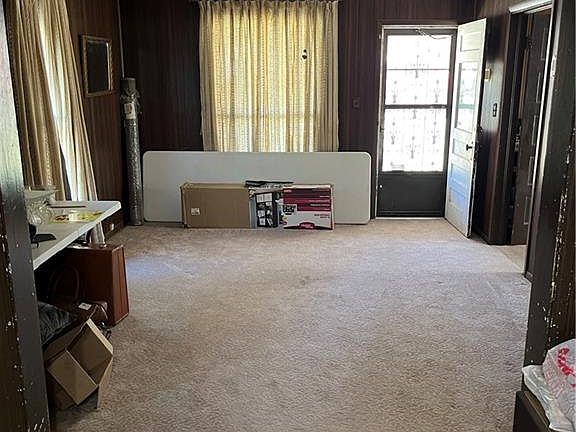 3rd image of 511 N B Ave