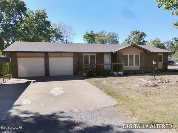 1301 S Tyler Ave, Aurora, MO 65605