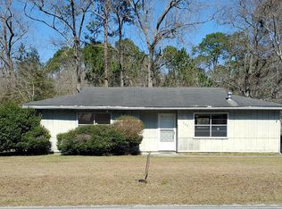 726 Fleming Rd, Hinesville, GA 31313