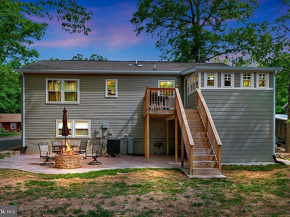 2nd image of 208 Bowen Dr