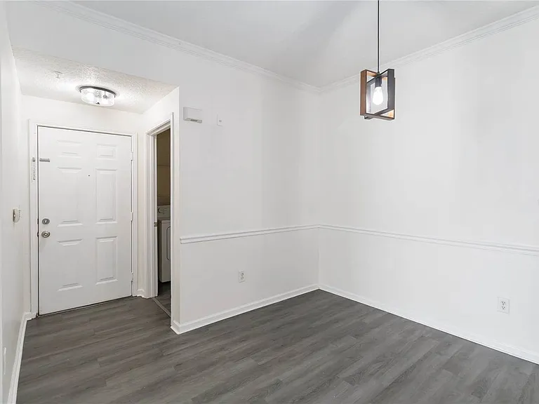 14316 Fredricksburg Dr #516 — Photo 3