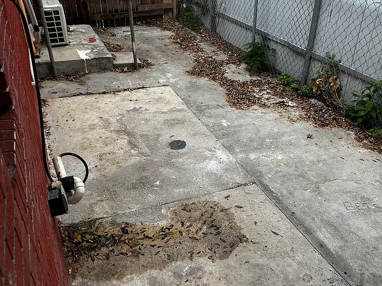 1871 NW Flagler Ter #REAR — Photo 11