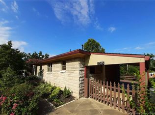 2585 E Robin Rd, New Albany, IN 47150