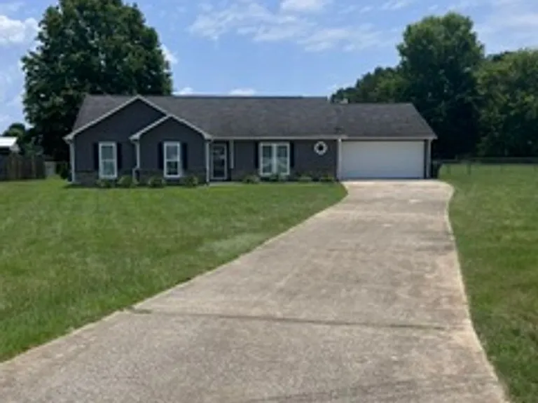48 Wheatfield Dr — Photo 21
