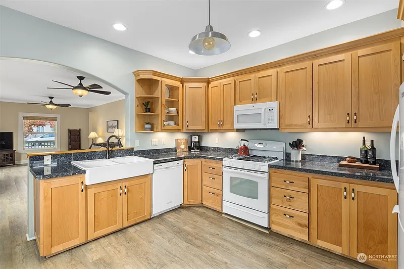 Thumbnail 17