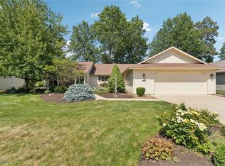 32474 Bluffstone Cir, North Ridgeville, OH 44039