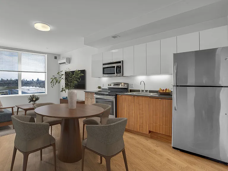 The Emery Apartments — Photo 37