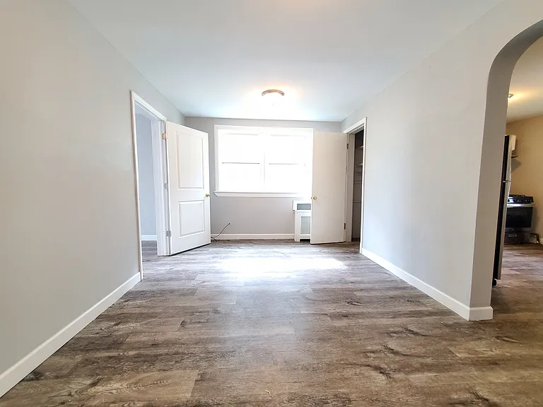 107 Van Nostrand Ave #1 — Photo 2