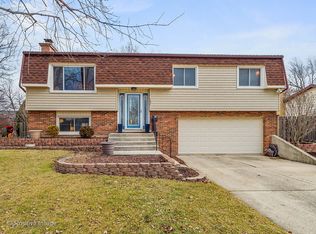 1621 Wadham Pl, Wheaton, IL