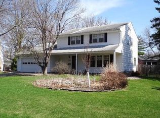 3030 Scott Ave N, Golden Valley, MN 55422