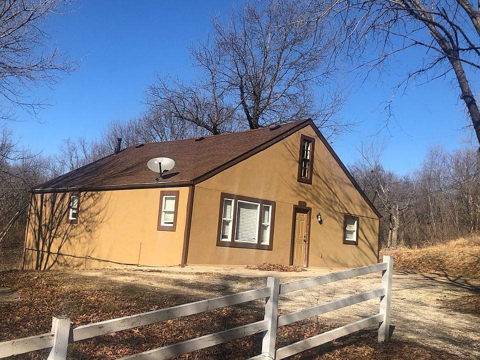 1st image of 7444 Barnes Dr