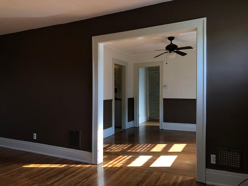 1st image of 478 W Hazeltine Ave