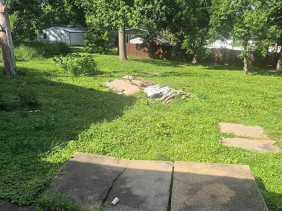 4th image of 606 E Colorado St