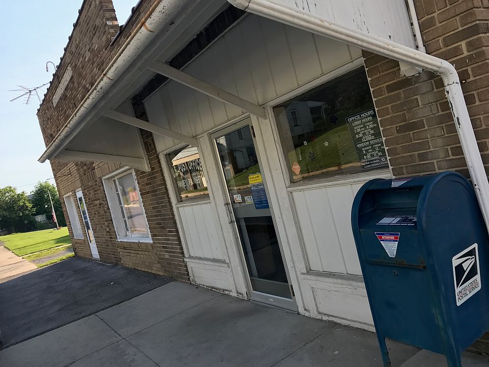 2nd image of 351 Main St