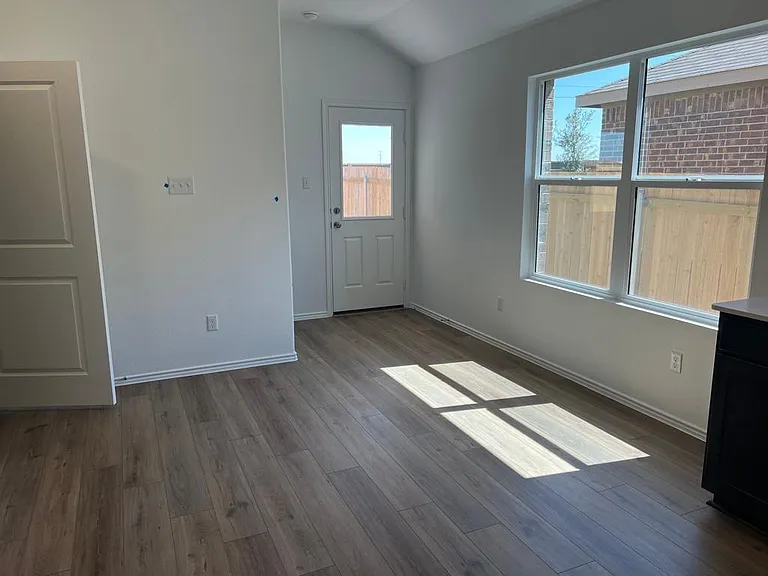 212 Canley Loop — Photo 6