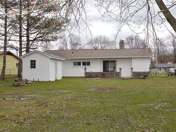 3rd image of 2516 Amberly Dr
