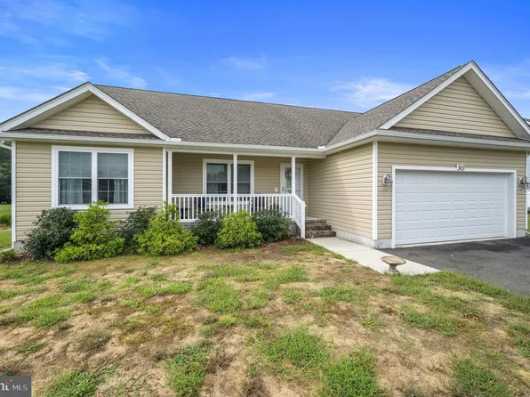 303 E 6th St, Seaford, DE 19973