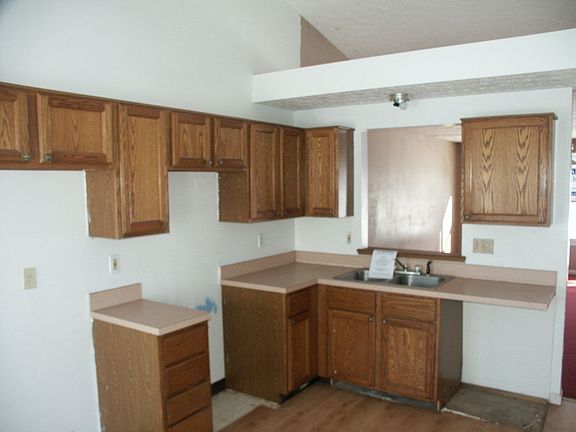 4th image of 2371 Kittrel Ct