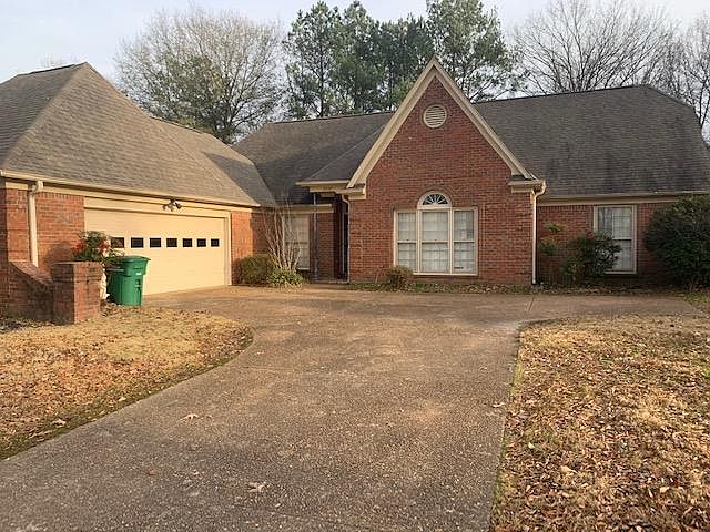 1st image of 2030 Prestwick Dr