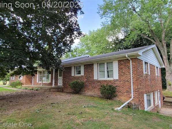 2685 Henesey Rd, Imlay City, MI 48444