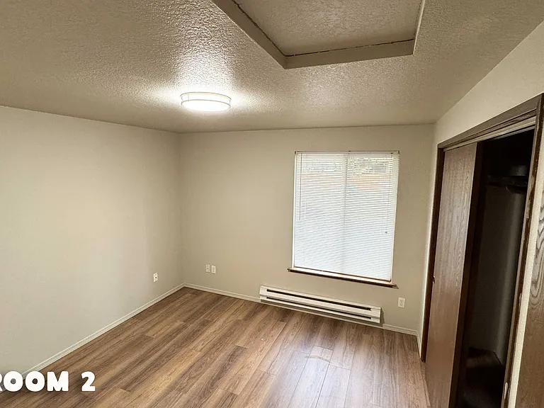8022 47th Ave NE #3 — Photo 7