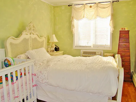 Sold by Keller Williams Realty Landmark II | media 22