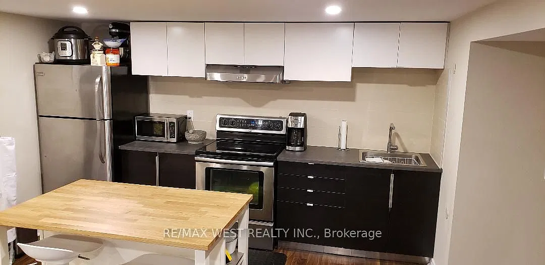2 bed, $1,650 — Photo 4