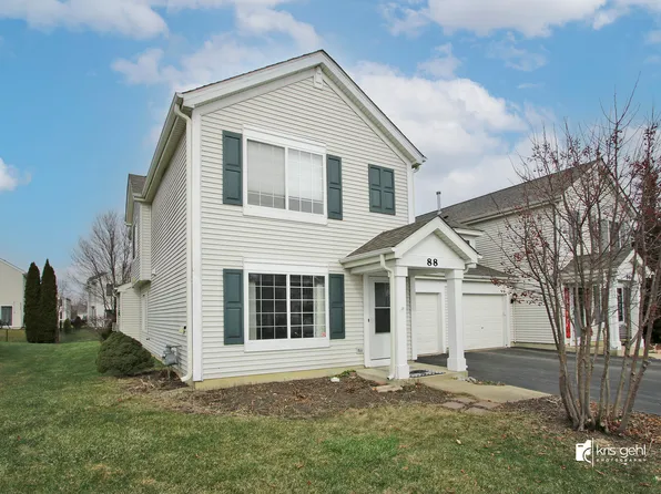 88 W Aldridge Ln, Round Lake, IL 60073