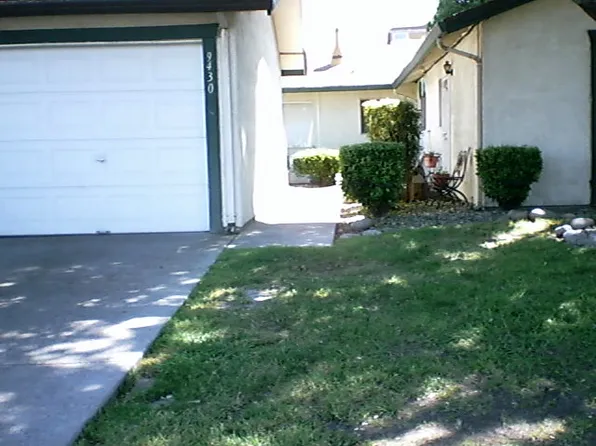 Cedar Creek Apartments, 9434 W Lane Frontage Rd #B7275e285, Stockton, CA 95210