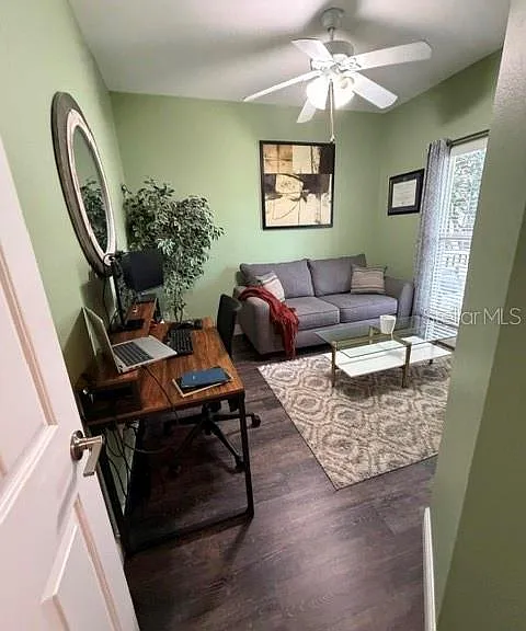 102 Grinnell Pl — Photo 8