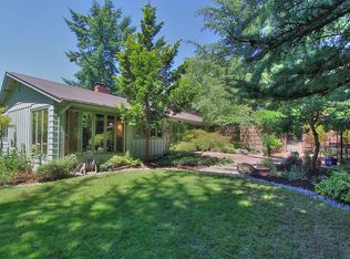 4875 SW Chestnut Pl, Beaverton, OR 97005