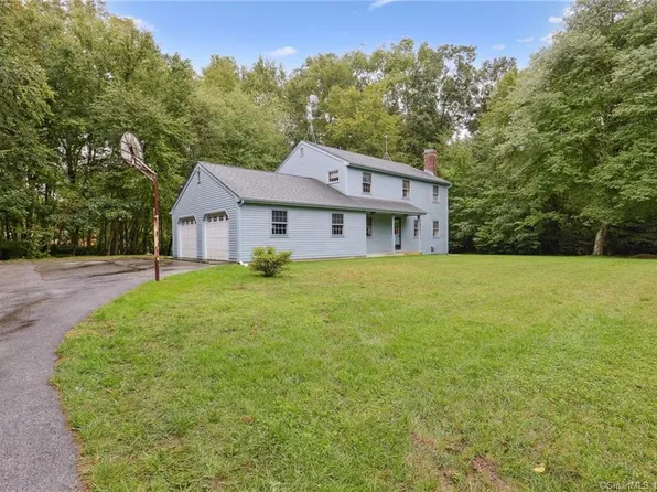 1718 Center Groton Road, Ledyard, CT 06339