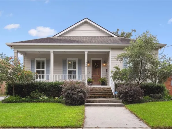 1354 Rapides Dr, New Orleans, LA 70122