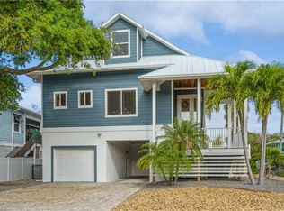 151 Gulf Island Dr, Fort Myers Beach, FL 33931