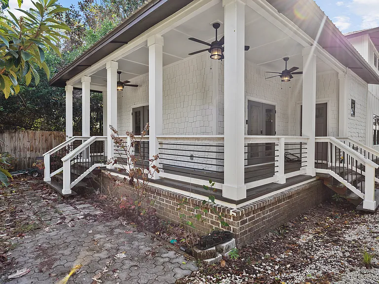 1306 E Gonzalez St #B — Photo 19