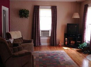 828 S Park Ave, Independence, MO 64052