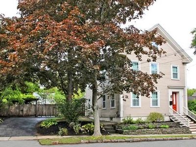 20 Chapel St, Newburyport, MA, 01950