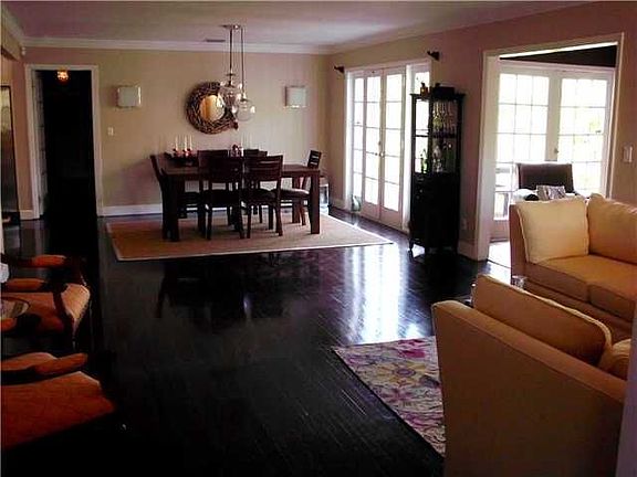 3rd image of 329 Romano Ave