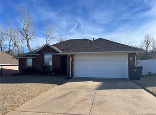 11516 Sheffield St, Midwest City, OK 73130