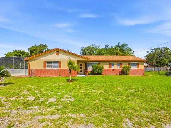 2266 Lake Lizzie Ct, Saint Cloud, FL 34771