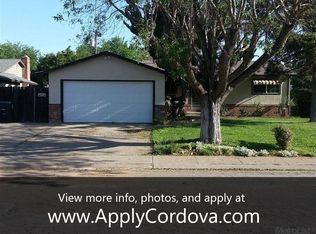 10405 Buena Plaza Cir, Rancho Cordova, CA