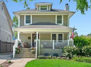 835 Birch Ave, Downers Grove, IL 60515