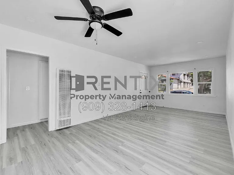 1921 Junipero Ave — Photo 8