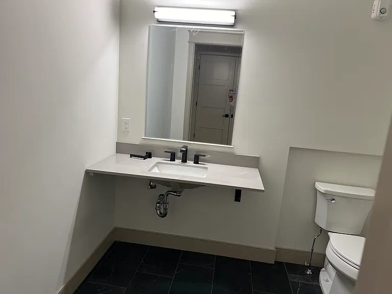 60 Prince St #32 — Photo 8