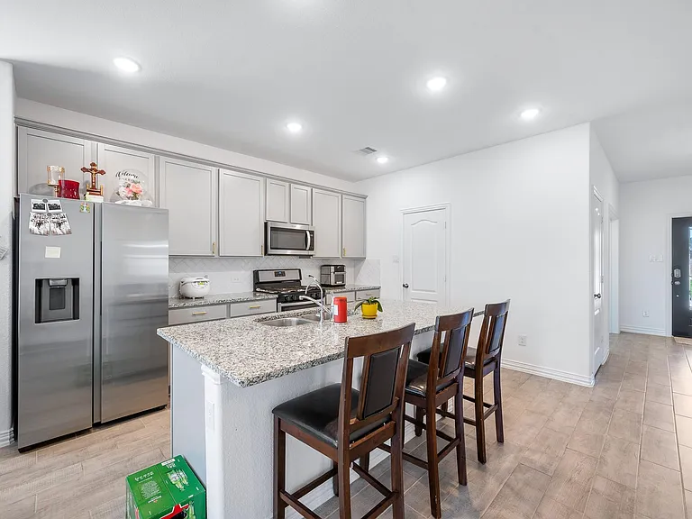 31243 Conover Dr — Photo 12