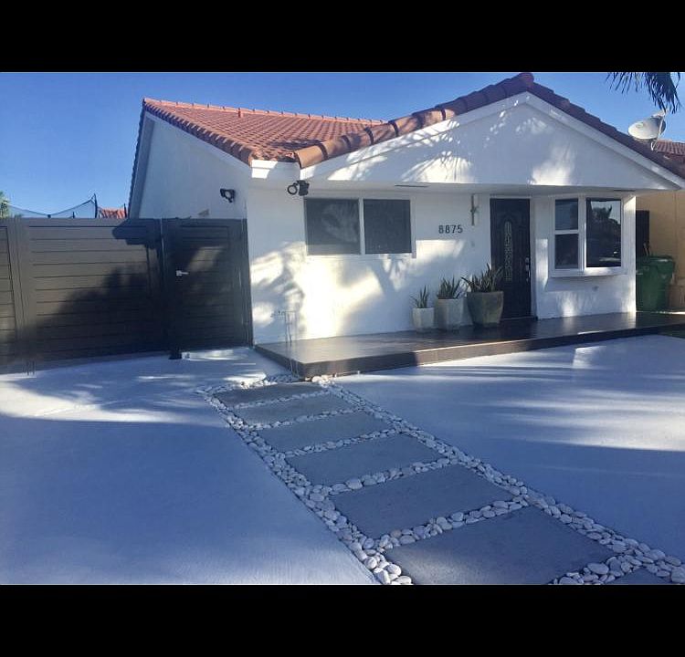 2nd image of 8875 NW 114th Ter