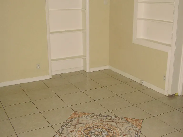 1107 N Federal Hwy #B — Photo 2